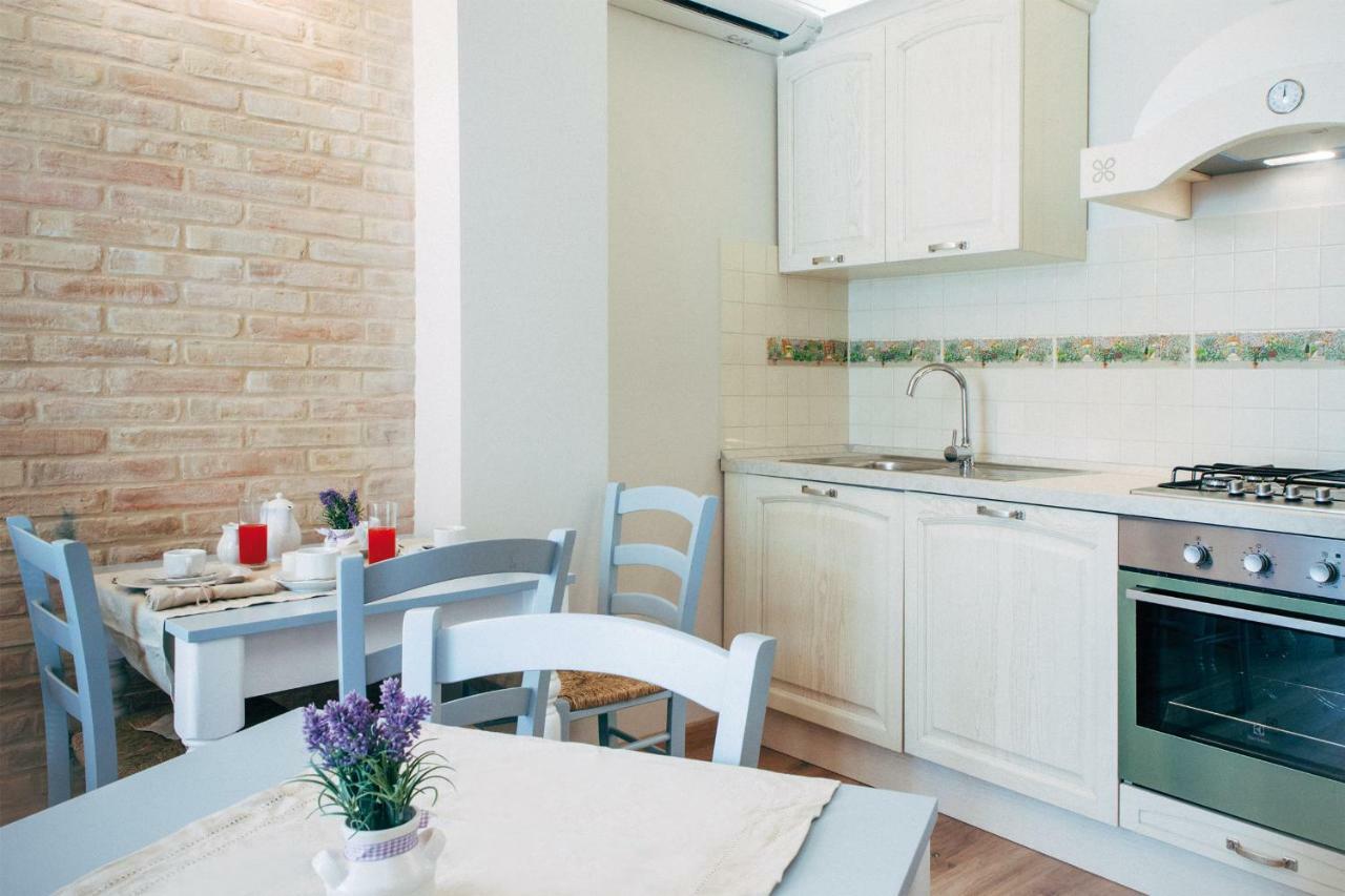 B&B Domar Civitanova Marche Buitenkant foto