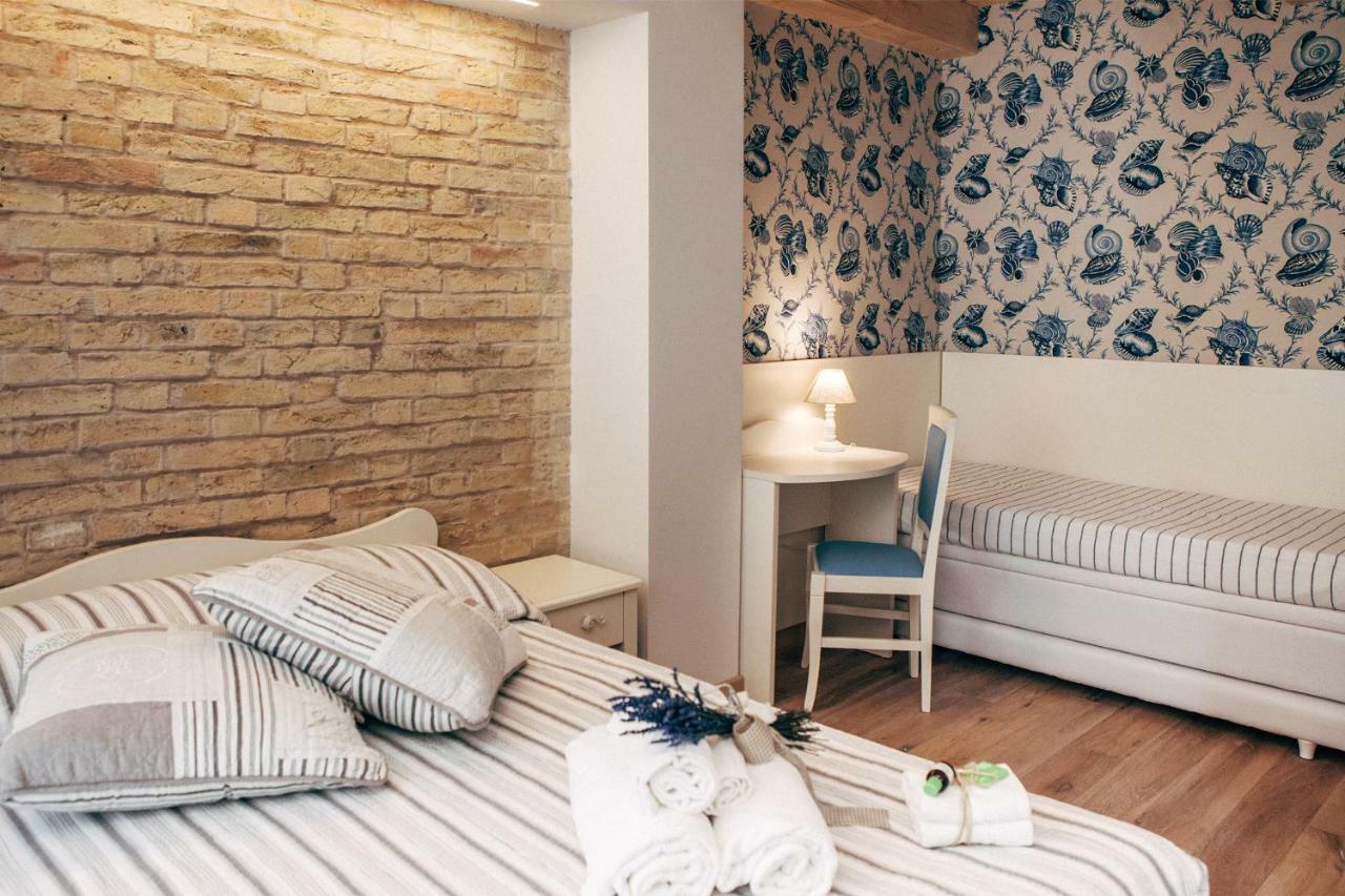 B&B Domar Civitanova Marche Buitenkant foto